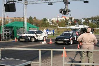 1999 Mitsubishi Lancer Evolution Pictures