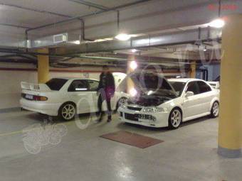 1999 Mitsubishi Lancer Evolution Pictures