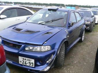2000 Mitsubishi Lancer Evolution Photos