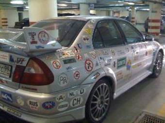 2000 Mitsubishi Lancer Evolution Photos