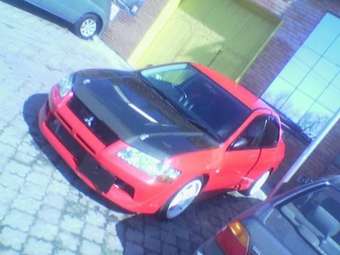 2001 Mitsubishi Lancer Evolution Photos