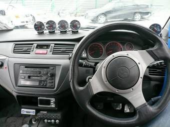 2001 Mitsubishi Lancer Evolution Images