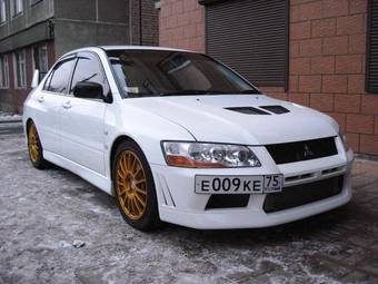 2001 Mitsubishi Lancer Evolution Pictures