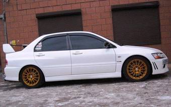 2001 Mitsubishi Lancer Evolution Photos