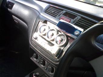 2001 Mitsubishi Lancer Evolution Pictures