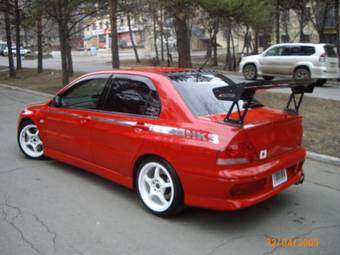 2001 Mitsubishi Lancer Evolution Pictures