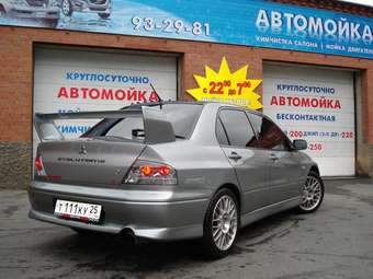 2002 Mitsubishi Lancer Evolution Pics