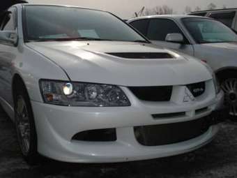 2002 Mitsubishi Lancer Evolution Pictures