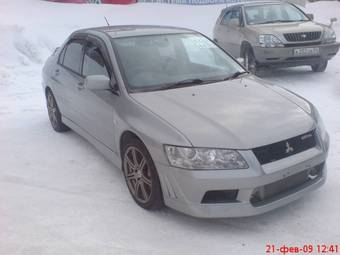 2002 Mitsubishi Lancer Evolution Photos