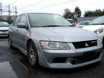 2002 Mitsubishi Lancer Evolution Photos