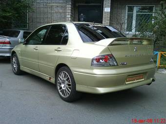 2002 Mitsubishi Lancer Evolution Photos