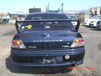 2002 Mitsubishi Lancer Evolution Pictures
