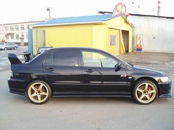 2002 Mitsubishi Lancer Evolution Photos