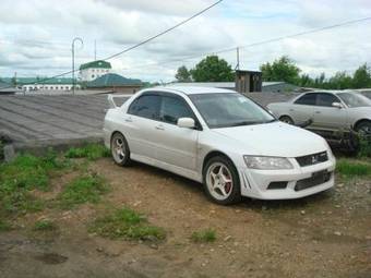 2002 Mitsubishi Lancer Evolution Pictures