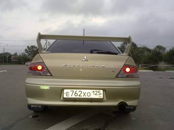 2002 Mitsubishi Lancer Evolution Images