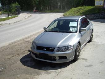 2002 Mitsubishi Lancer Evolution Pictures