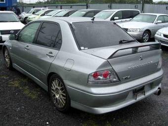 2002 Mitsubishi Lancer Evolution Pictures