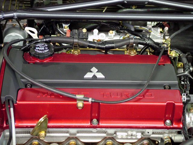 2005 Mitsubishi Lancer Evolution Pics
