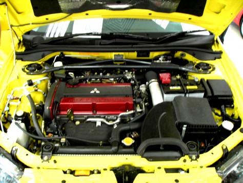 2005 Mitsubishi Lancer Evolution Photos