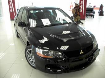 2005 Mitsubishi Lancer Evolution Pics