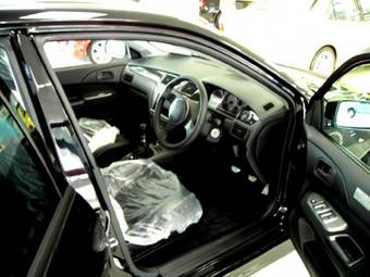 2005 Mitsubishi Lancer Evolution Pictures