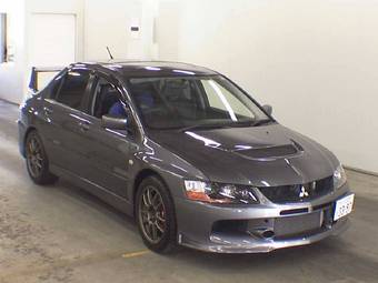 2005 Mitsubishi Lancer Evolution Pics