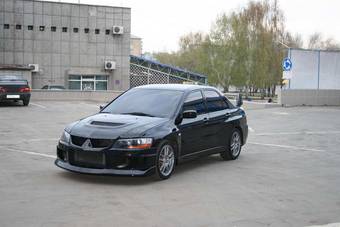 2006 Mitsubishi Lancer Evolution Photos