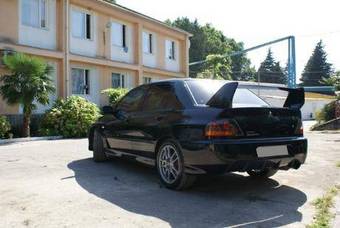 2007 Mitsubishi Lancer Evolution Photos