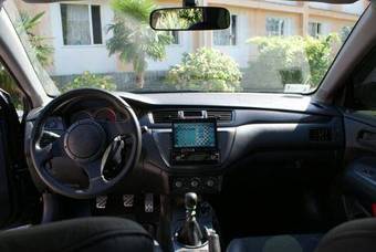2007 Mitsubishi Lancer Evolution Pictures