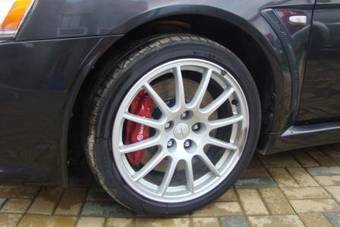 2008 Mitsubishi Lancer Evolution Images