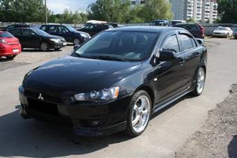 2008 Mitsubishi Lancer Evolution Pictures