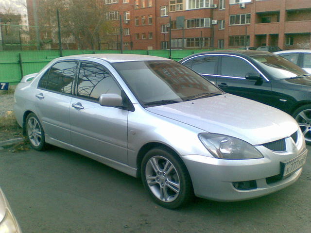 2004 Mitsubishi Lancer Sportback