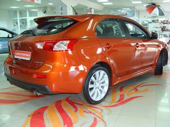 2008 Mitsubishi Lancer Sportback Pictures