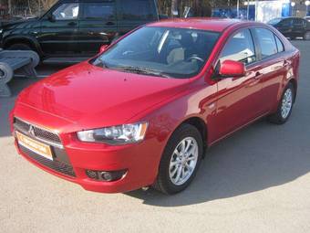 2010 Mitsubishi Lancer Sportback Photos