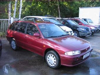 1999 Mitsubishi Lancer Wagon Photos