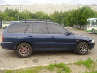 2000 Mitsubishi Lancer Wagon Images