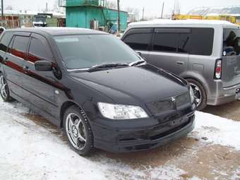 2002 Mitsubishi Lancer Wagon Photos