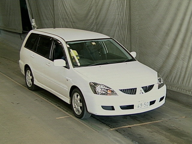 2003 Mitsubishi Lancer Wagon Images