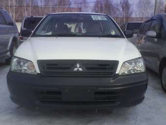 2003 Mitsubishi Lancer Wagon Pictures