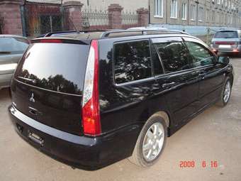 2003 Mitsubishi Lancer Wagon Photos