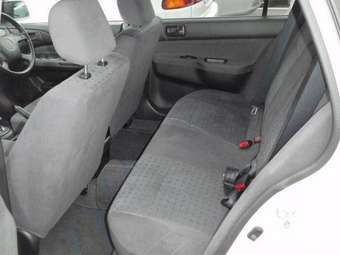 2003 Mitsubishi Lancer Wagon Pics