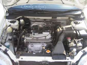 2003 Mitsubishi Lancer Wagon Photos