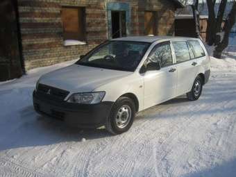 2003 Mitsubishi Lancer Wagon Pics