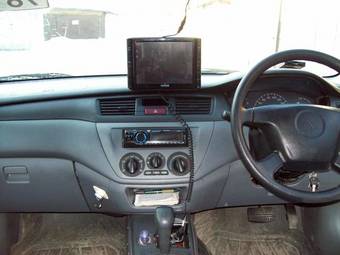 2003 Mitsubishi Lancer Wagon Photos