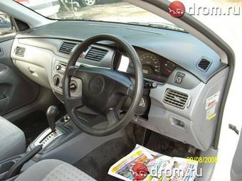 2003 Mitsubishi Lancer Wagon Pictures