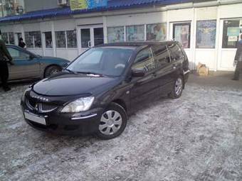 2003 Mitsubishi Lancer Wagon Pictures