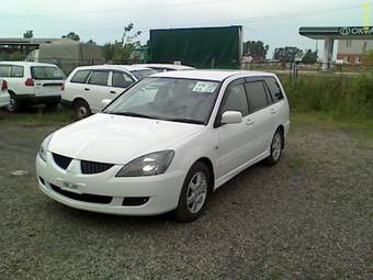 2003 Mitsubishi Lancer Wagon Pictures