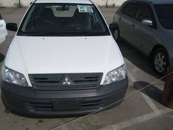 2003 Mitsubishi Lancer Wagon Images