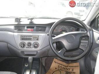 2003 Mitsubishi Lancer Wagon Pictures