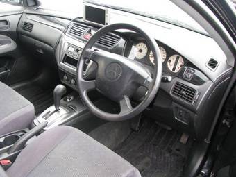 2003 Mitsubishi Lancer Wagon Photos